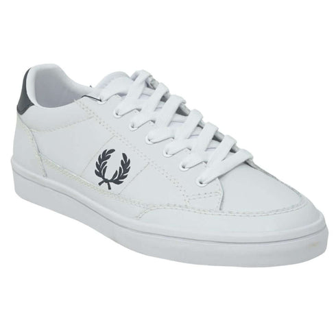 Fred Perry B3119 300 White TrainersFred PerryTrainers£75.0£75.0Calle Couture
